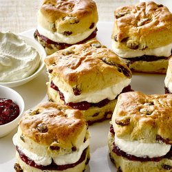 SCONES SET TO SHINE ON SPRING AND SUMMER MENUS